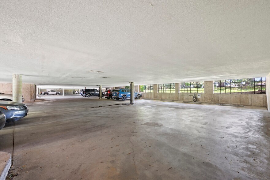 Building Photo - 3260 47th St