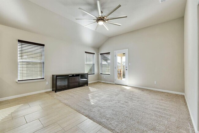 Building Photo - 5952 Agostino Dr