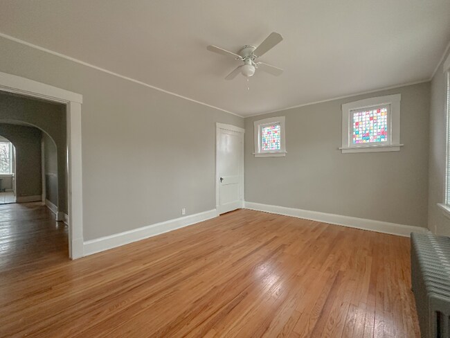 Building Photo - 1280 Boland Pl