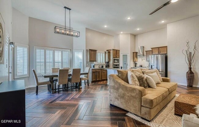 Building Photo - 15009 Concept Ct