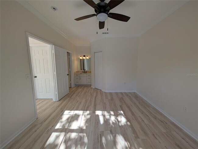 Building Photo - 2107 Portofino Pl