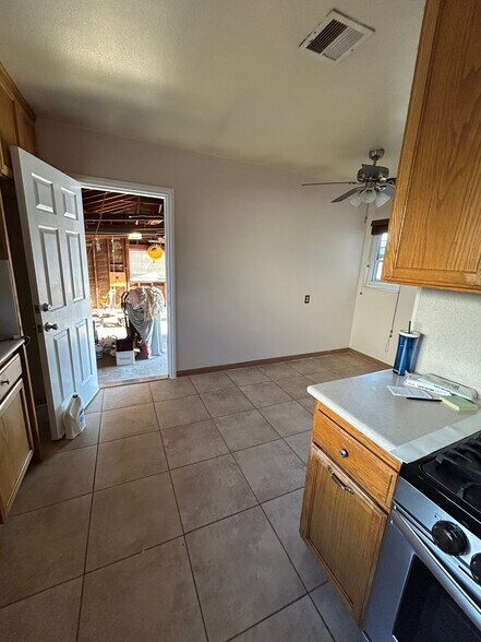 Building Photo - 8591 Crescent Ave