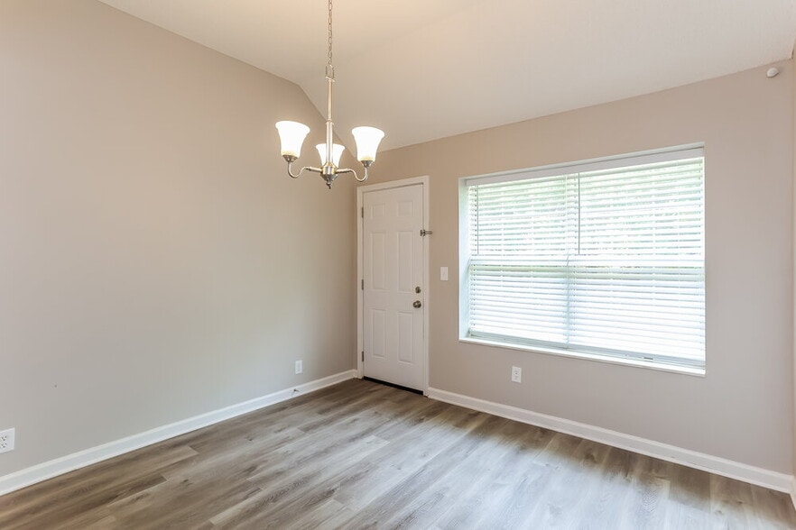 Building Photo - 4509 Ravenwood Pl