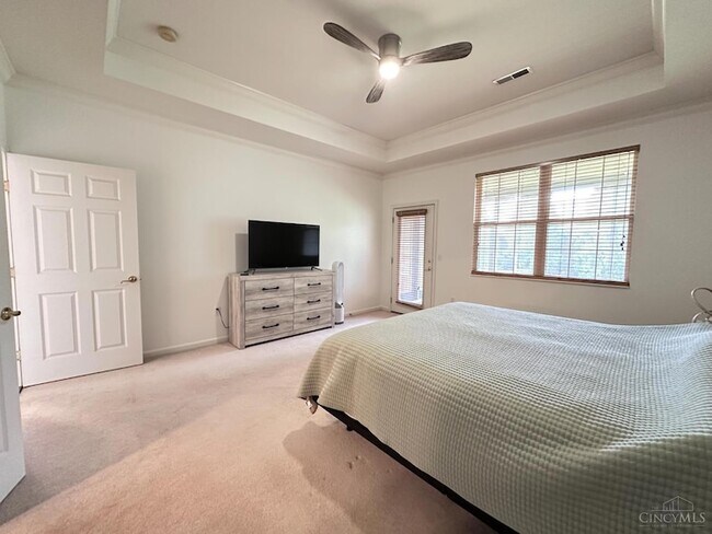 Building Photo - 6821 Gentry Ln