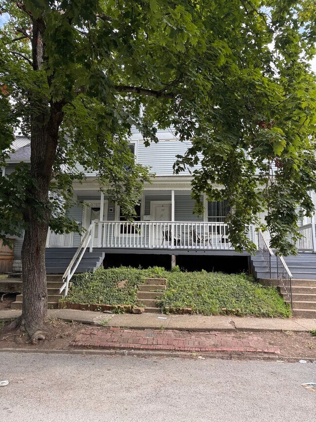 Primary Photo - 117 Park Ave
