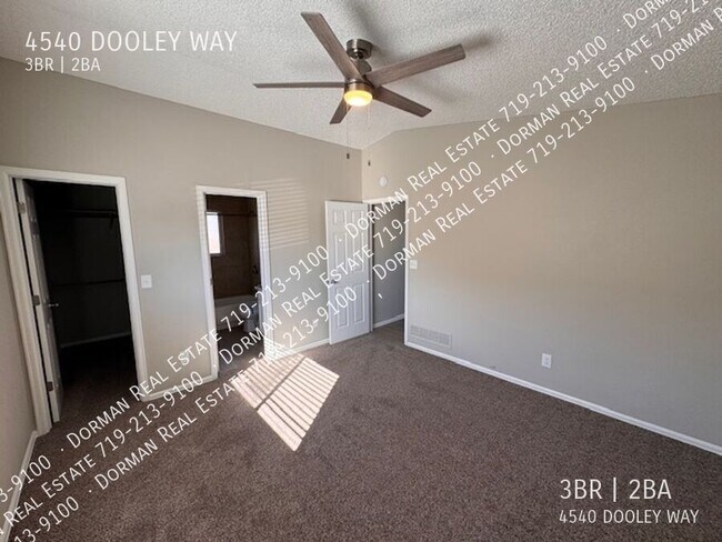 Building Photo - 4540 Dooley Way