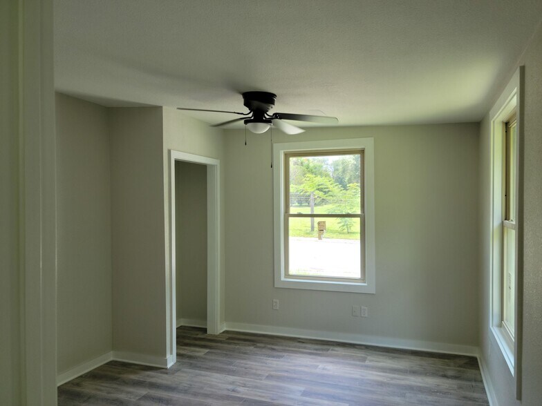 Bedroom #2 - 1530 Smith St