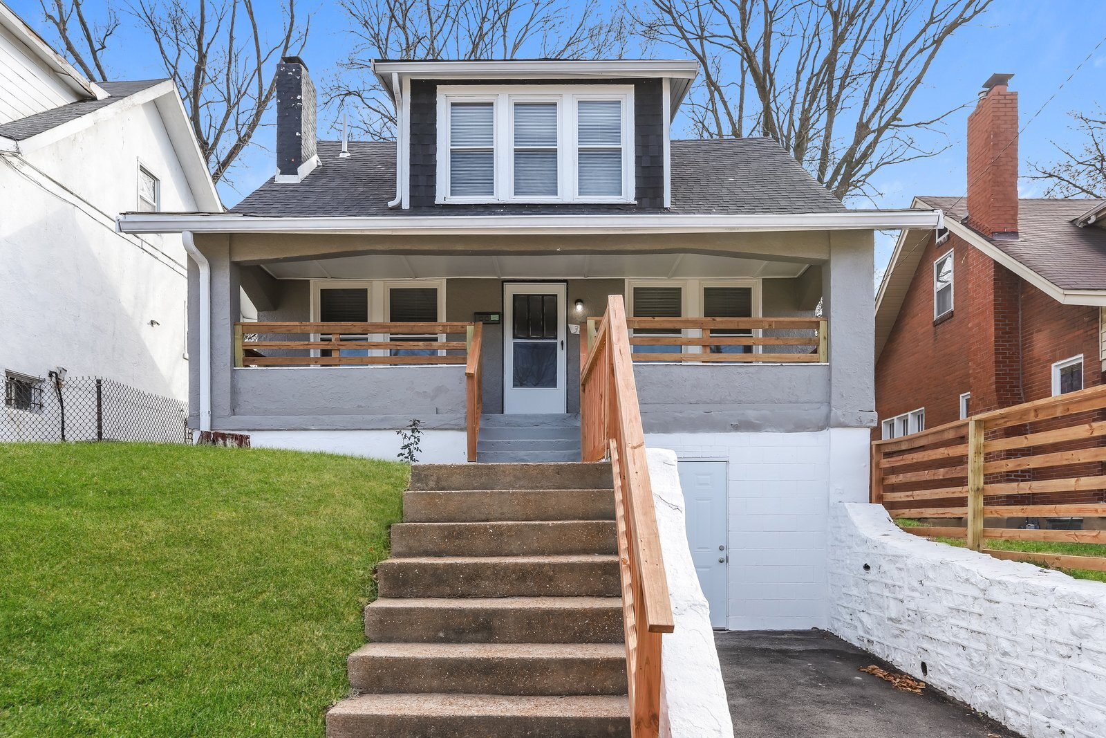 Building Photo - 3812 Avondale Ave