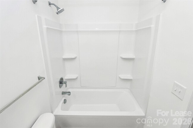 Building Photo - 3515 Markland Dr