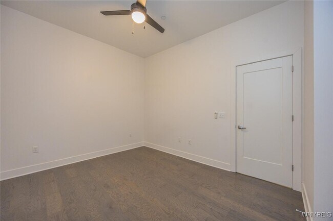 Building Photo - 1020 Elmwood Ave