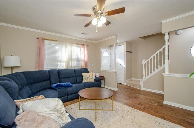 Building Photo - 1066 Wedgewood Ln