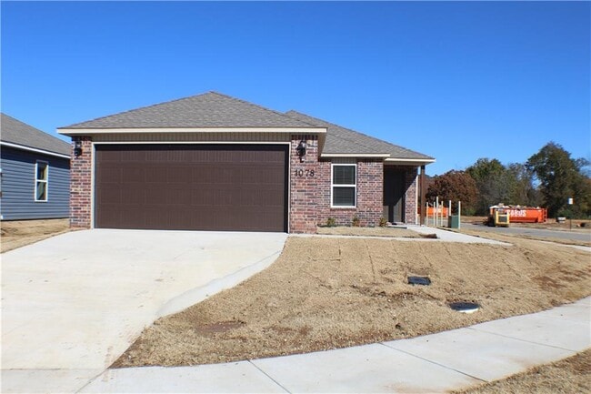 Primary Photo - 1078 E Sparrow Cir