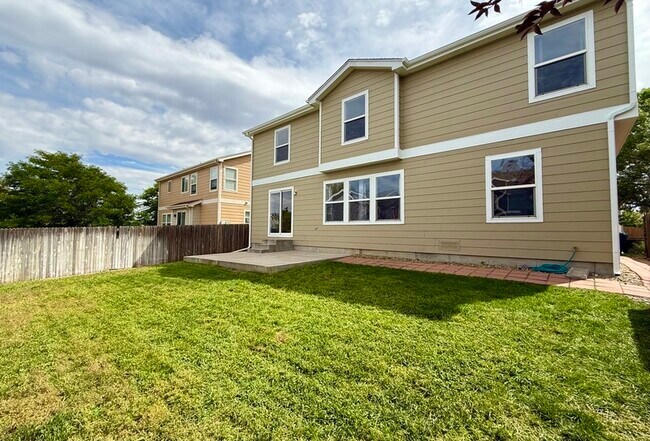 Building Photo - 15377 E 101st Pl