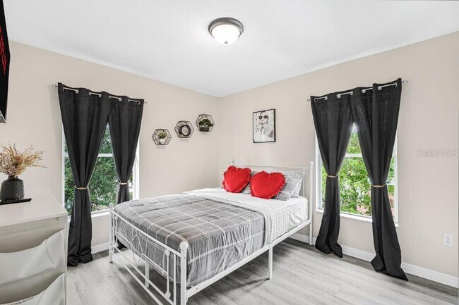 Building Photo - 318 E Patterson St