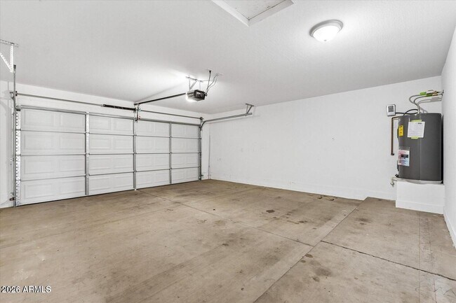 Building Photo - 3607 W Fillmore St