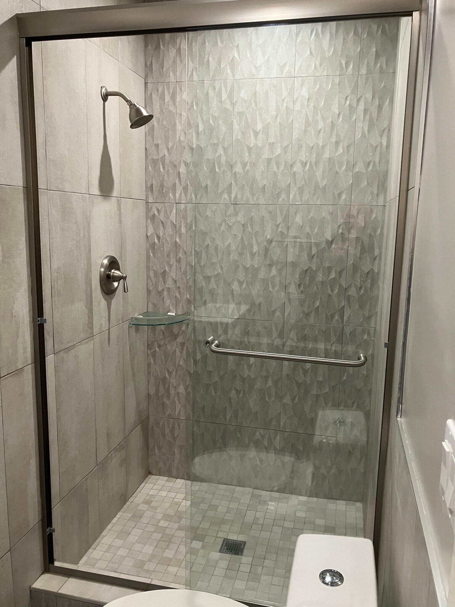 Building Photo - 2059 N Vermont Ave