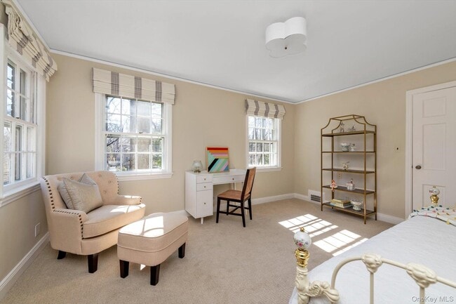 Building Photo - 3 Barkers Point Rd