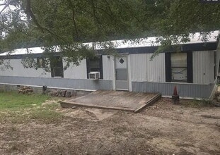 Building Photo - 15 Buckeye Cir