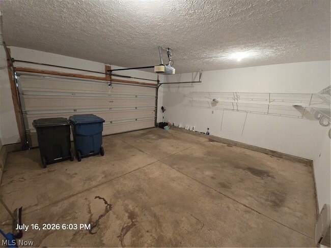 Building Photo - 6400 Monroe Ln