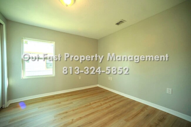 Building Photo - 4811 N 30th St