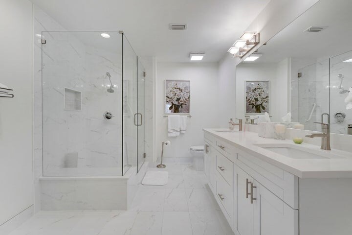 Building Photo - 7860 Seville Pl