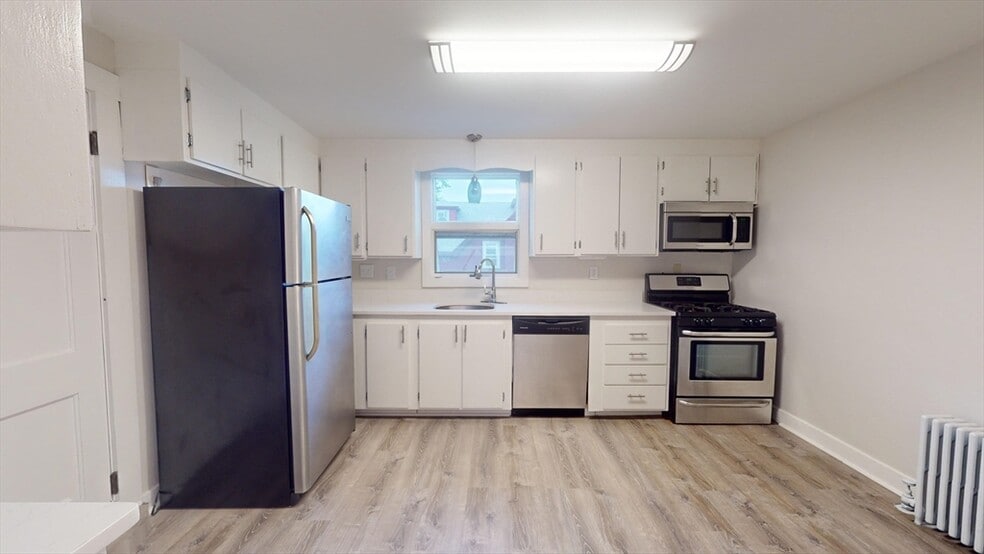 Building Photo - 59 Hillsdale Rd