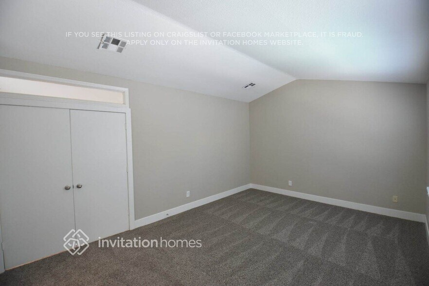 Building Photo - 72 Sea Holly Way