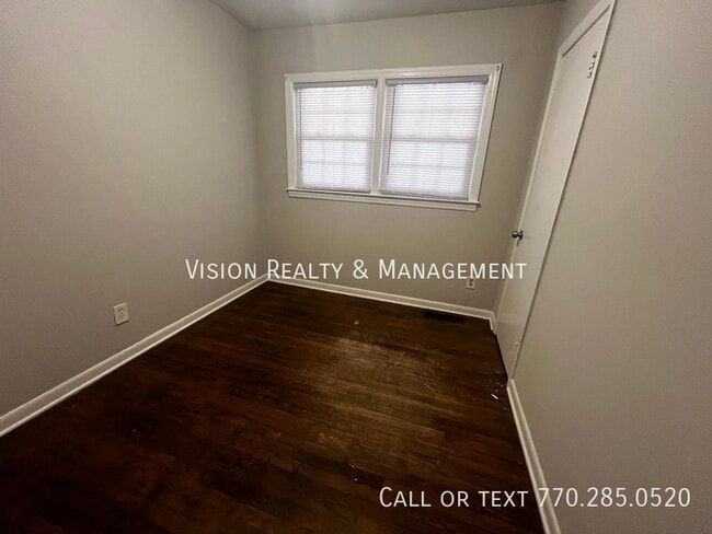 Building Photo - 7323 Post Rd