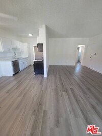Building Photo - 2161 W 25th St