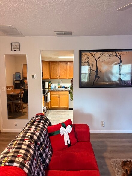Kitchen Entrance - 40 Sheoah Blvd