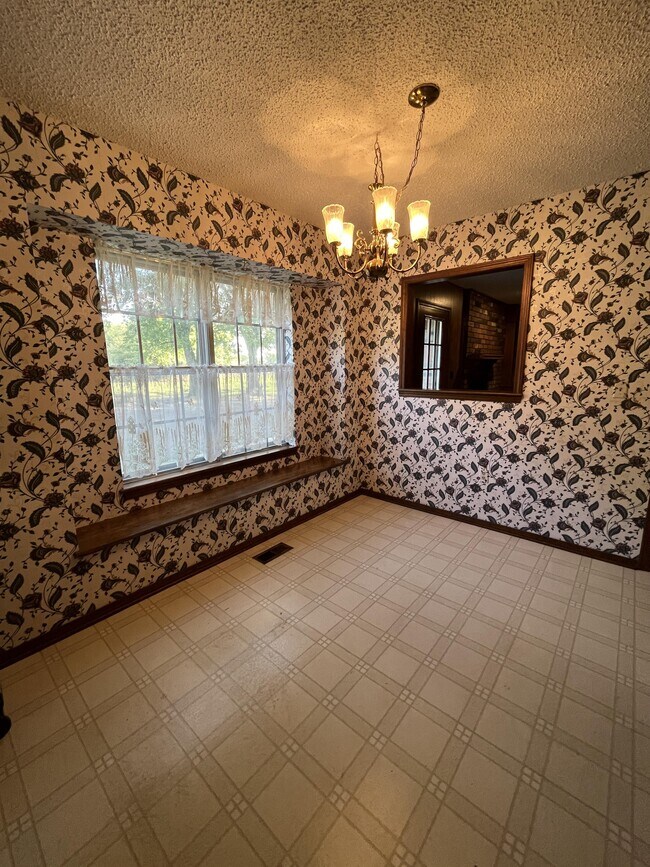 Building Photo - 5794 CR 1640
