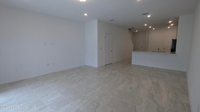 Building Photo - 4317 Jetty Ln NE