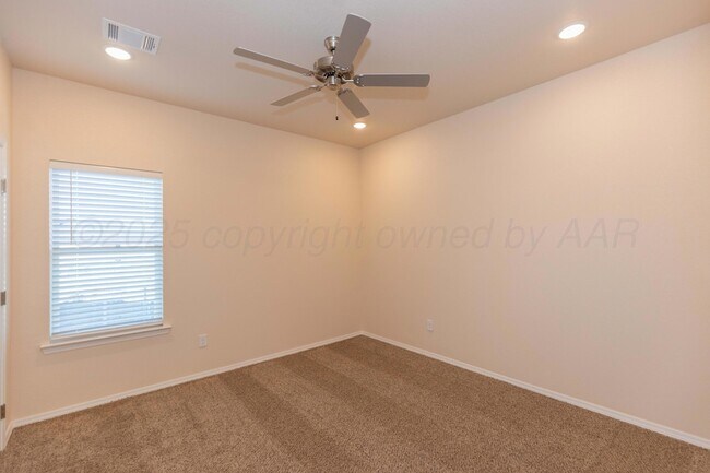 Building Photo - 7605 Beck Dr