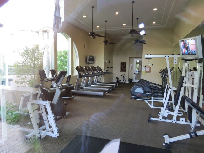 Building Photo - Rancho Coronado / Discovery Hills San Marcos Townhome- CSUSM Close