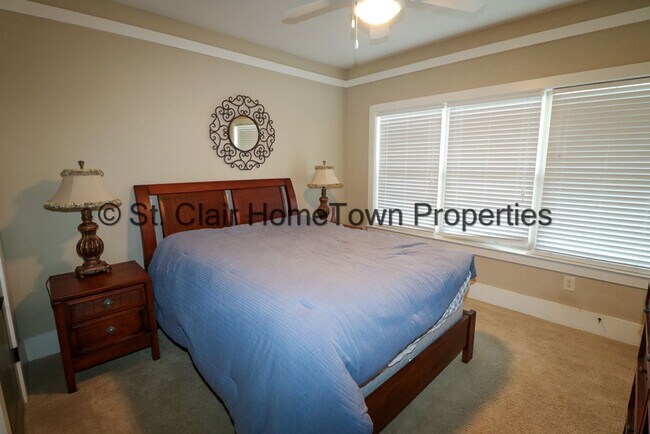 Building Photo - Condo on Logan Martin Lake