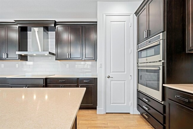 Building Photo - 4281 Marina Way