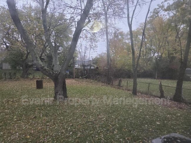 Building Photo - 3747 Barbarosa Dr