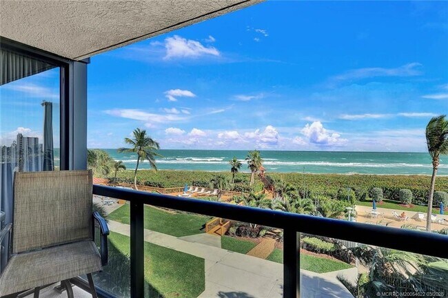 Building Photo - 10410 S Ocean Dr