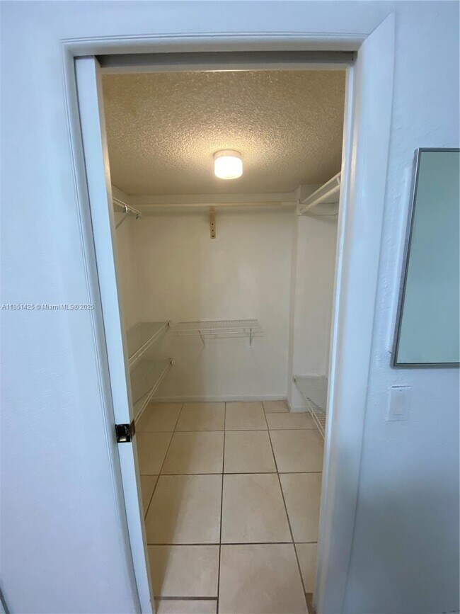 Building Photo - 8520 SW 133rd Avenue Rd