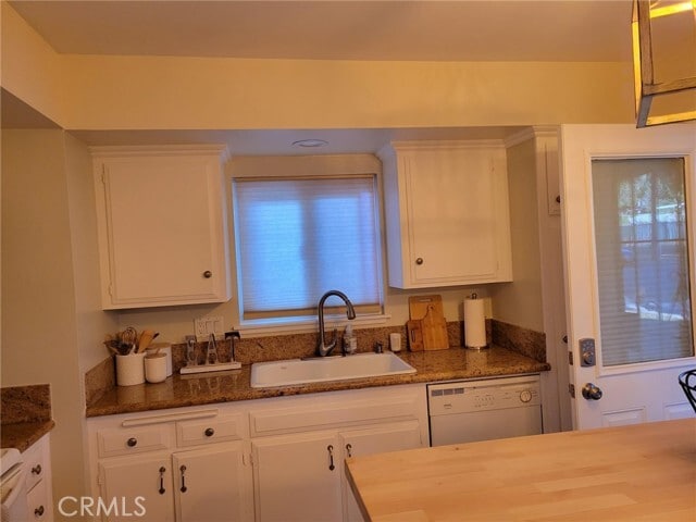 Building Photo - 208 W 37th St