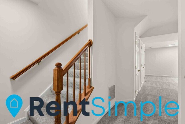 Building Photo - 983 Longview Ln