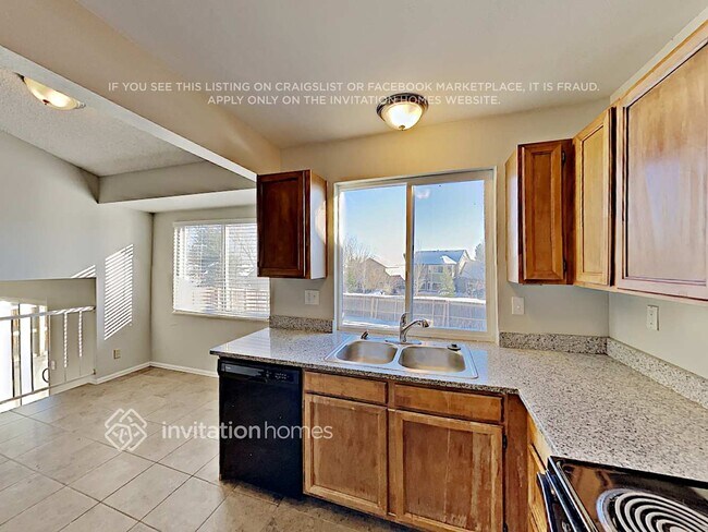 Building Photo - 11180 W 102nd Ave