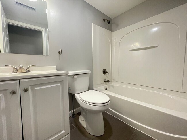 Building Photo - 374 Amory St