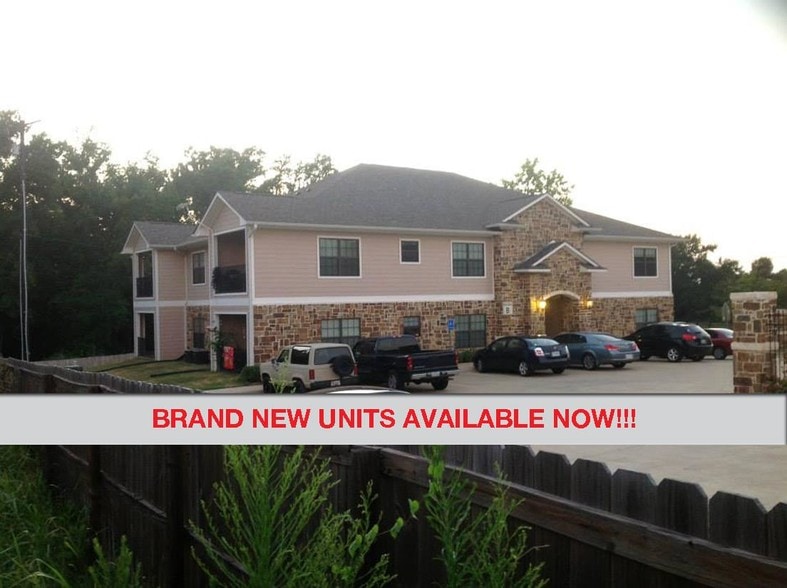 Garden Hill Luxury Apartments 15307 FM 16 W Lindale TX 75771