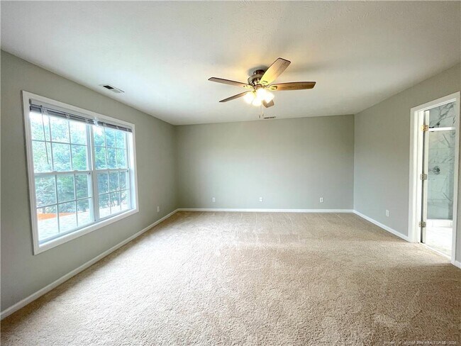 Building Photo - 120 Advance Dr