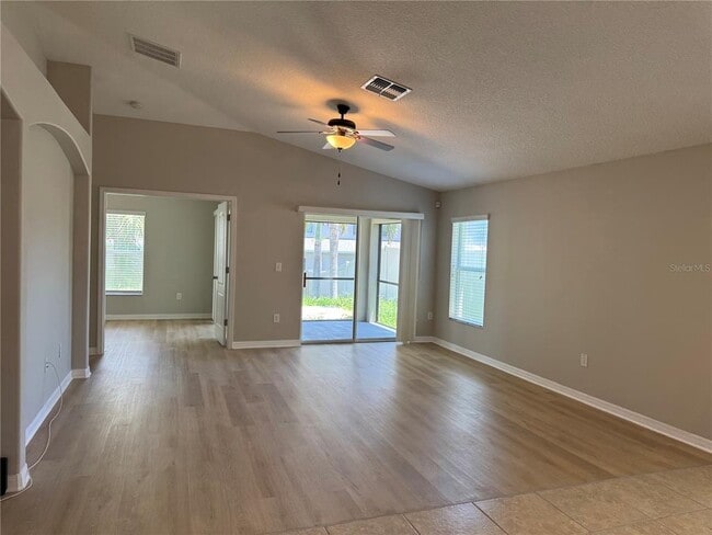 Building Photo - 10405 Summer Azure Dr