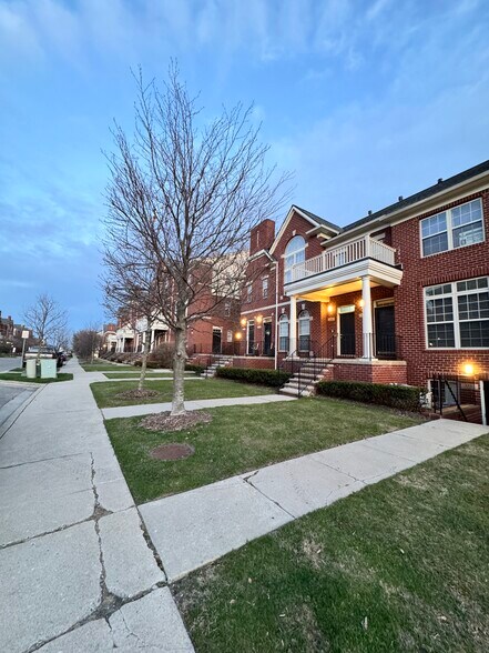 Building Photo - 3244 Newbury Pl