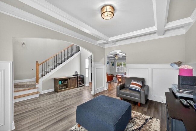 Building Photo - 6071 Big Pond Trl