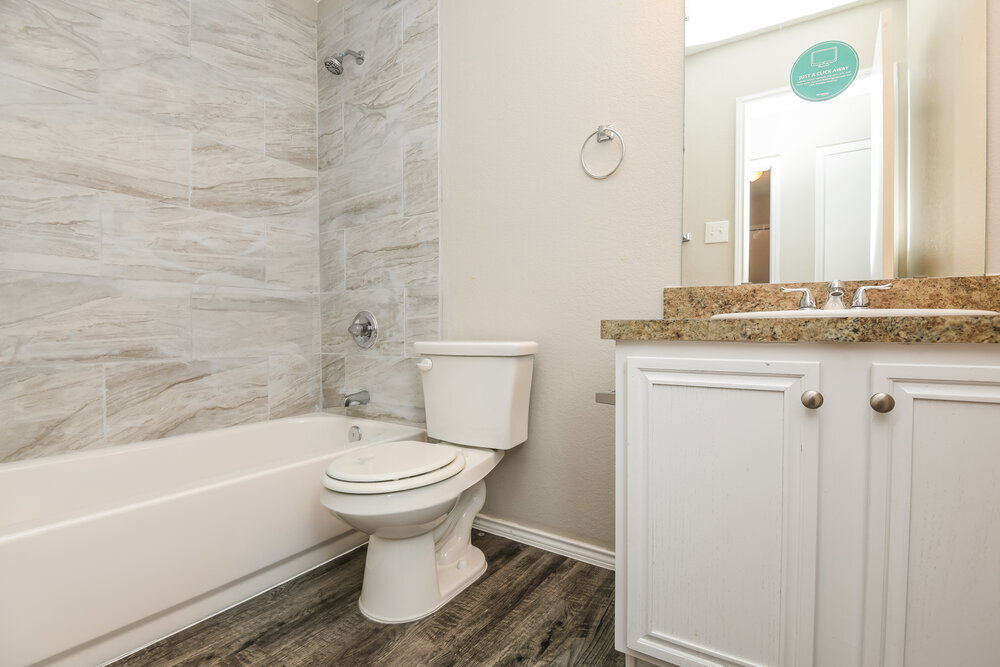 Building Photo - 6836 Bluff View Dr