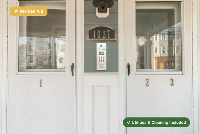 Building Photo - Furnished Private Bedroom in East Boston